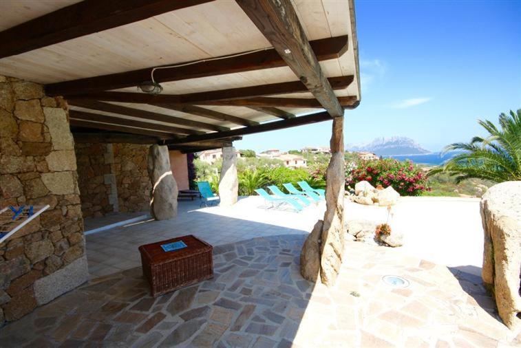 Villa And Pool Tavolara View Porto Istana Екстериор снимка