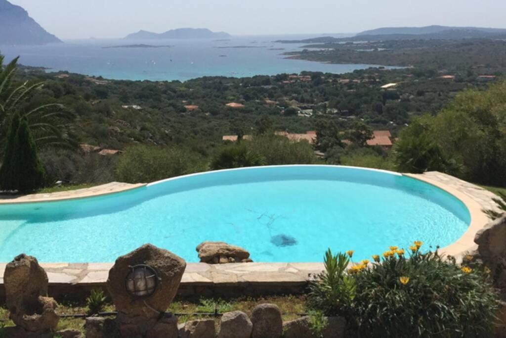 Villa And Pool Tavolara View Porto Istana Екстериор снимка